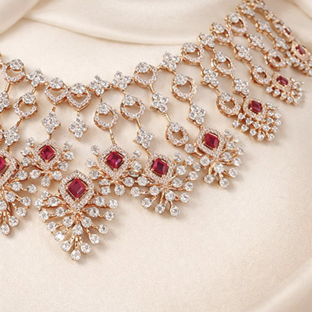 Floral Lattice Diamond Necklace