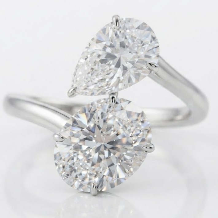 Pear and Oval Cut "Toi et Moi" Two-Stone Diamond Ring