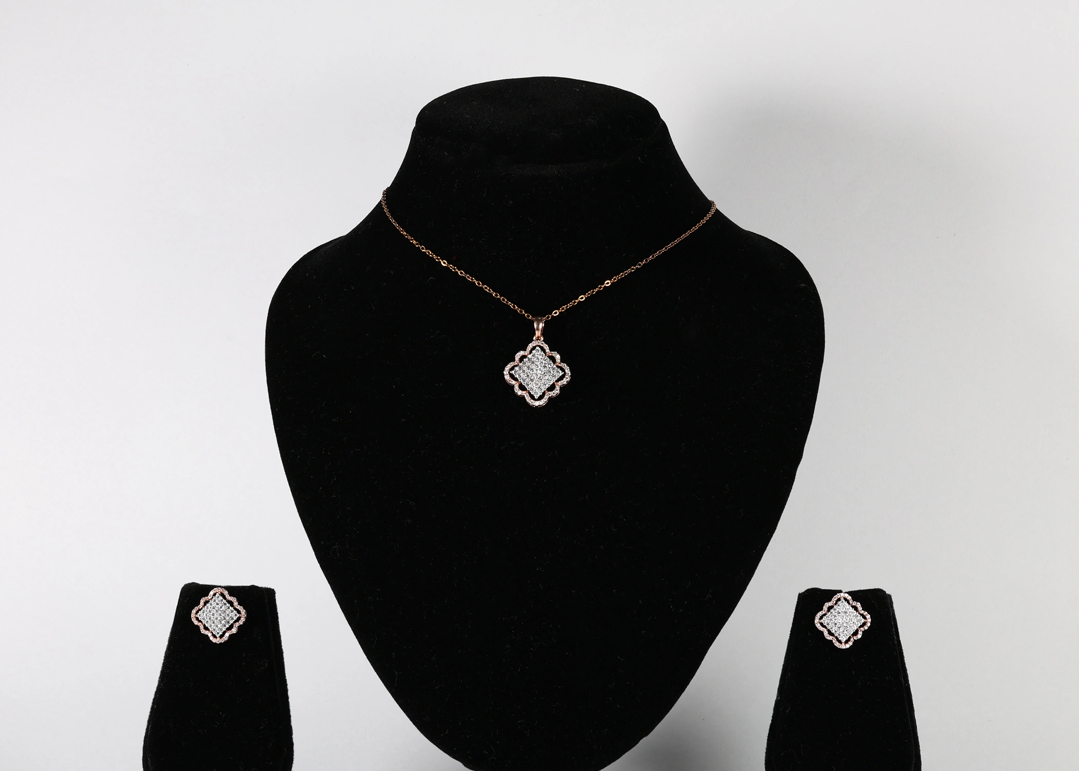 Clover Halo Real Gold Diamond Pendant Set with Matching Earrings