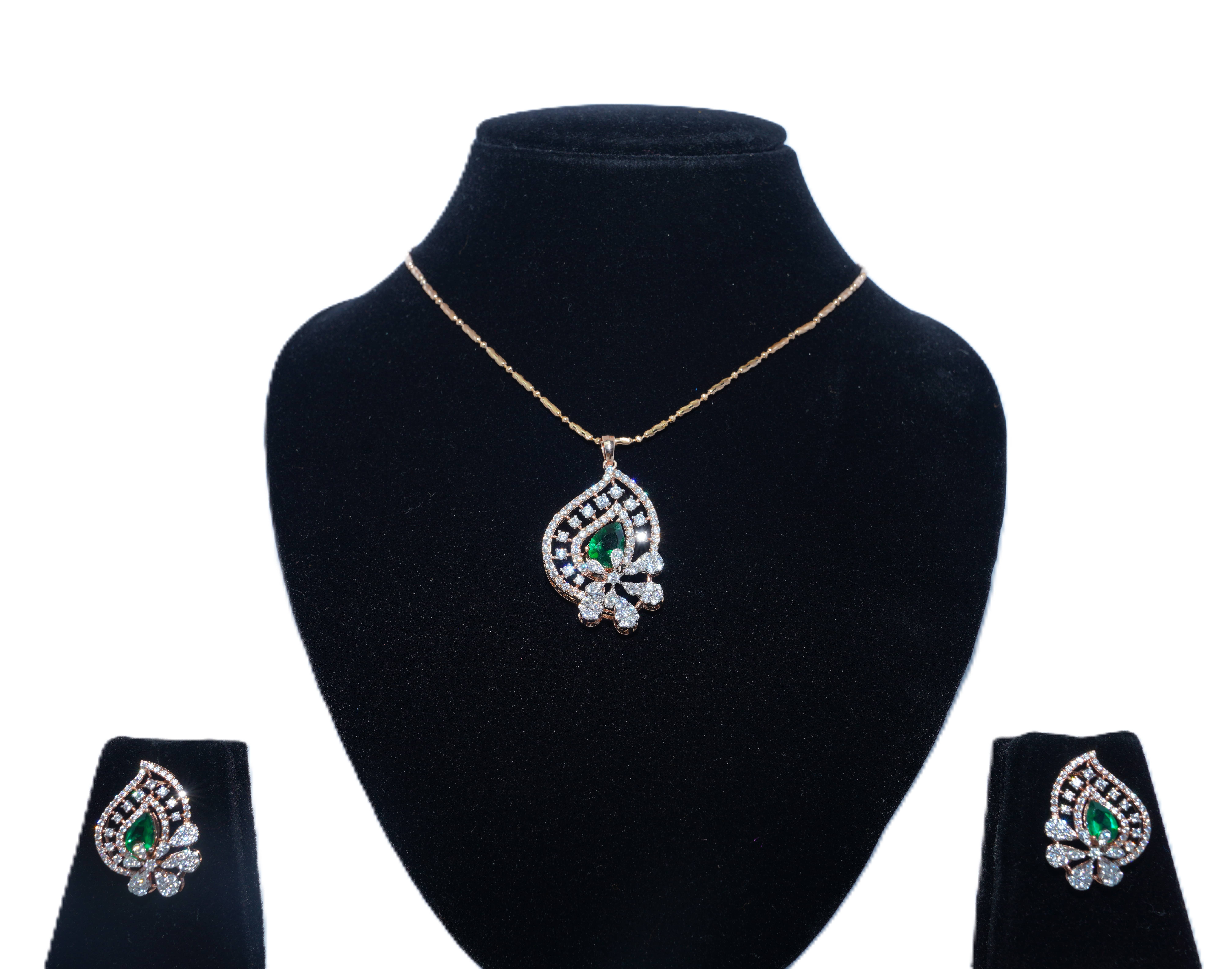 Emerald Bloom Diamond Pendant Set