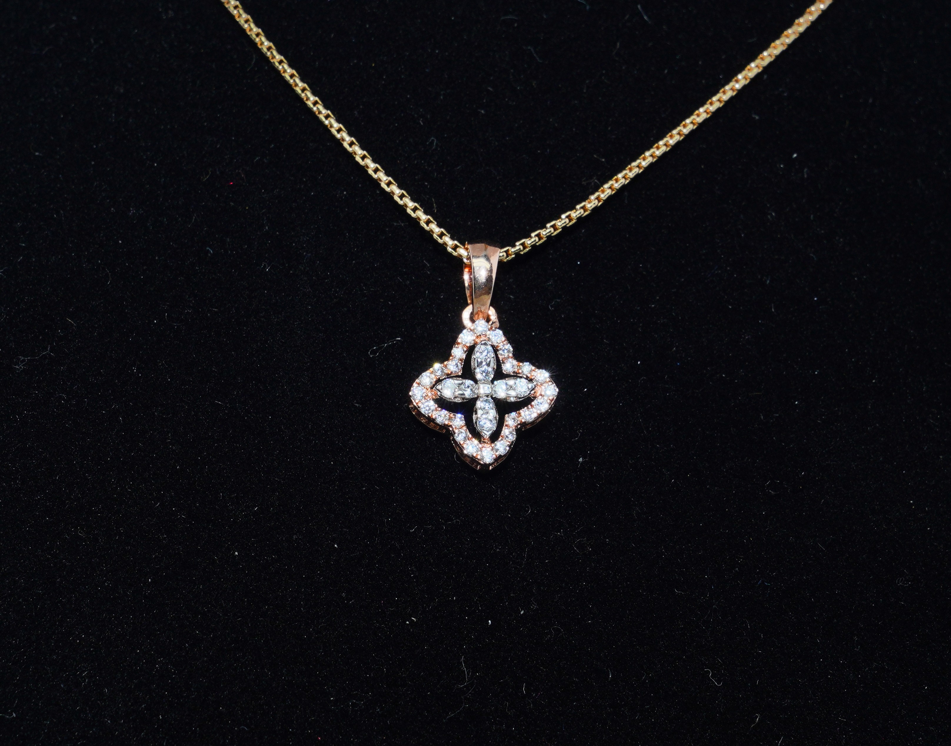 Clover Grace Diamond Pendant Set