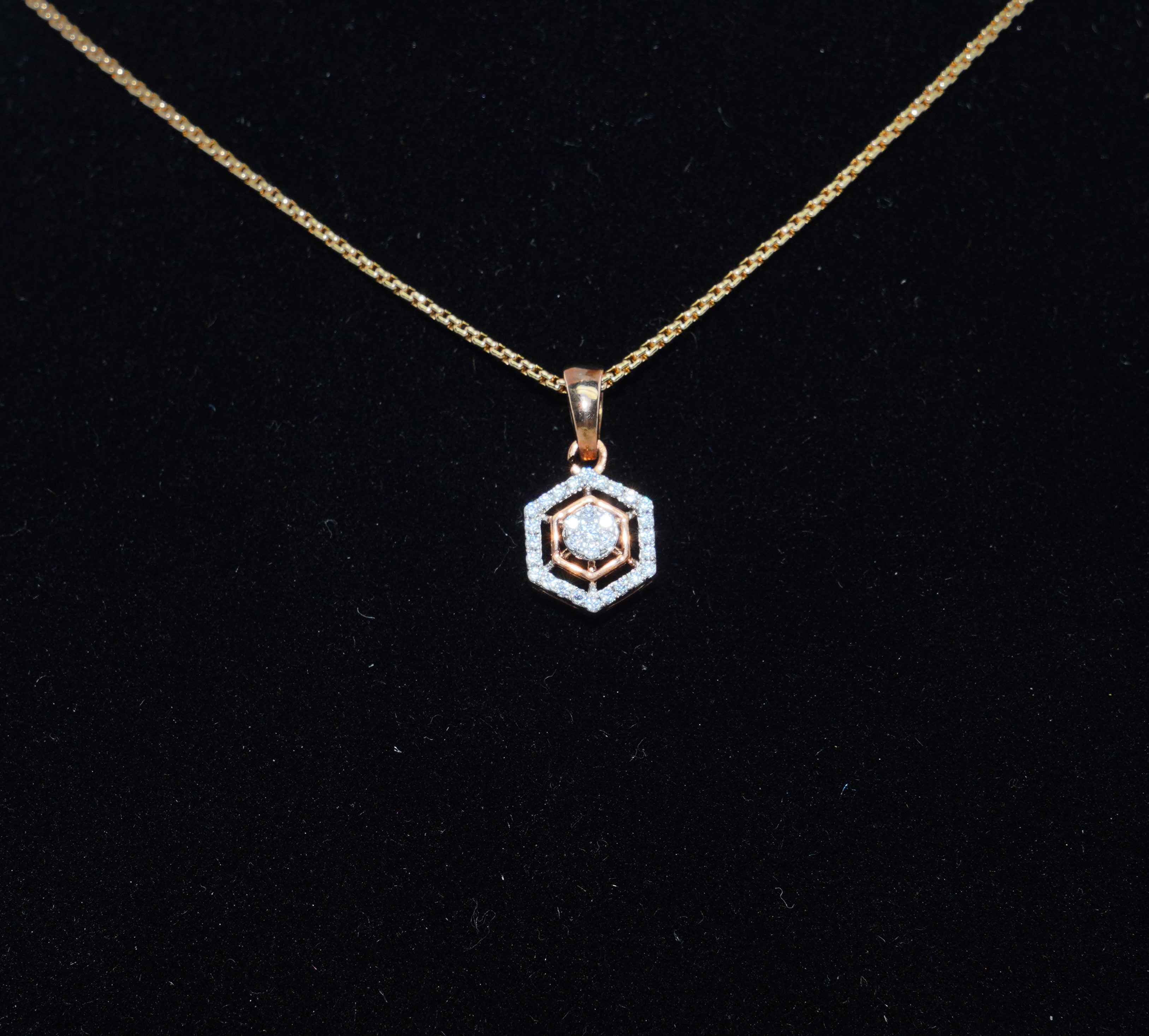 Celestial Hexa Diamond Pendant Set