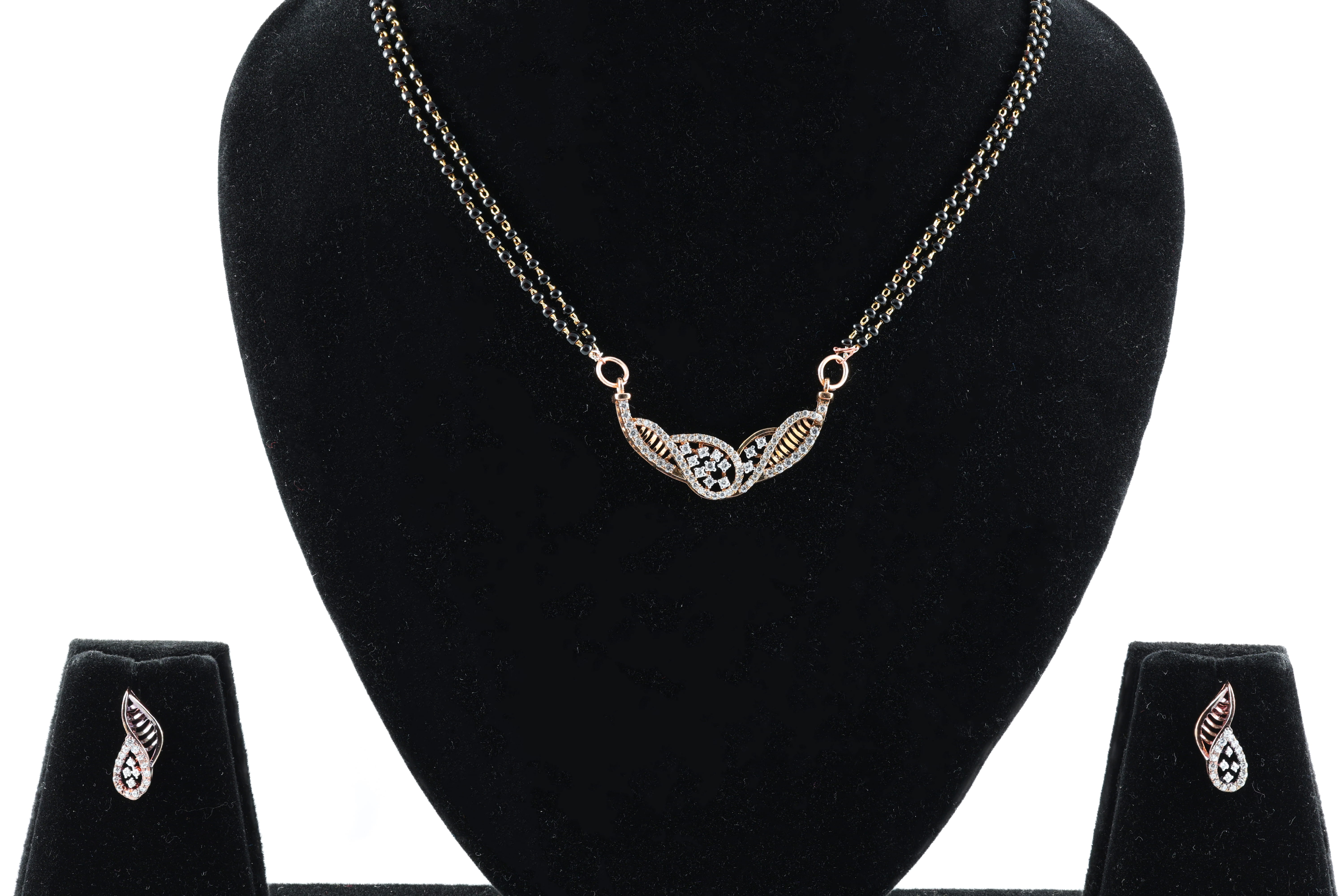Rose Gold Infinity Twist Mangalsutra Set
