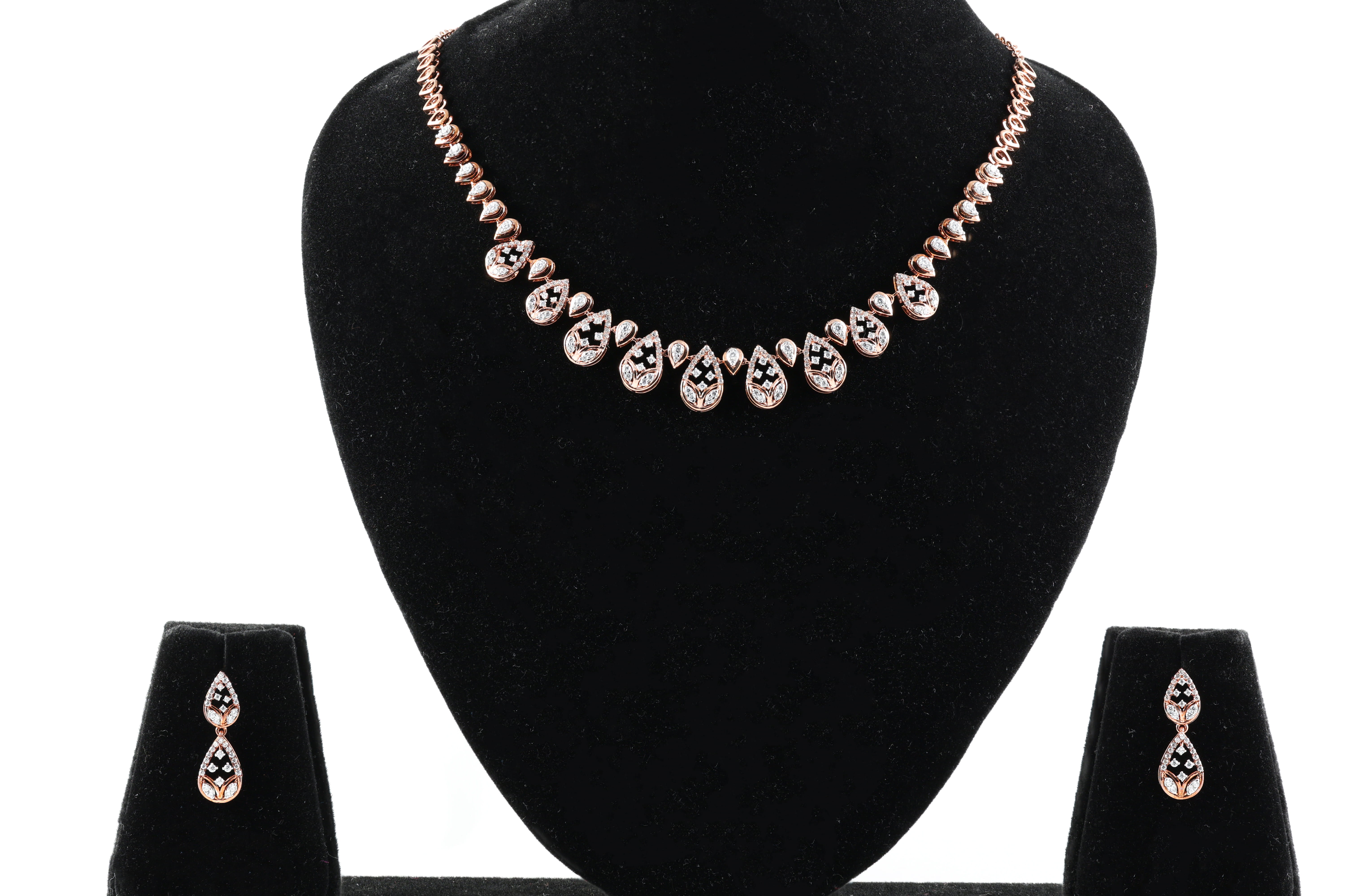 Teardrop Petal Necklace Set