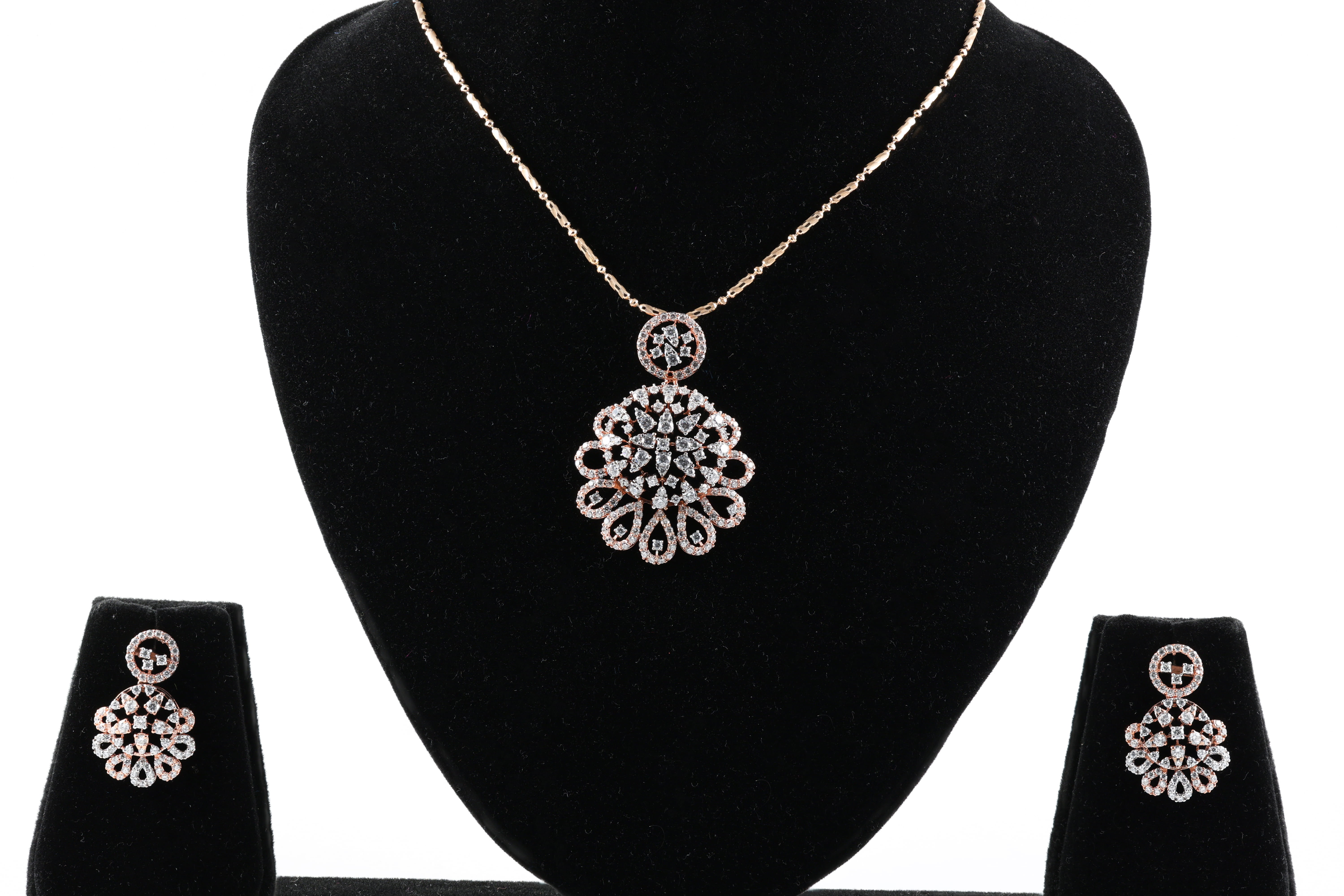 "Blooming Rosette" Diamond Pendant Set